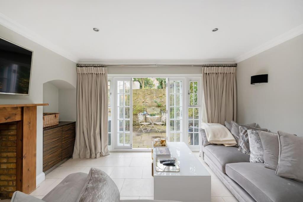 Fairytale Garden House - Next To Victoria Station & Pet Friendly Casa vacanze